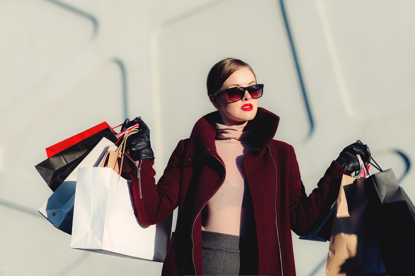 Luxury fashion shopper — platform intelligence